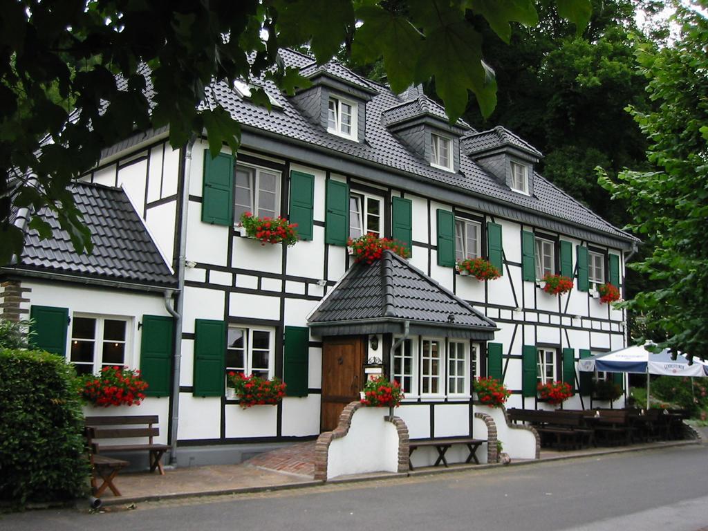Wisskirchen Hotel & Restaurant オーデンタール エクステリア 写真